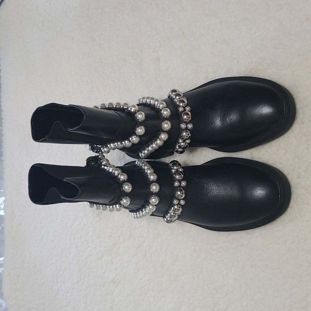 NWT Zara Black Leather Faux Pearl Accents Ankle Boots Size 38 - Picture 13 of 13